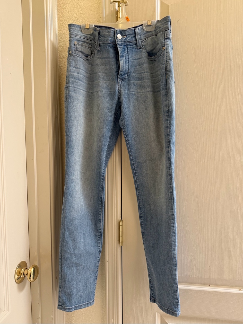 NYDJ Light Blue leggings/Skinny Jeans